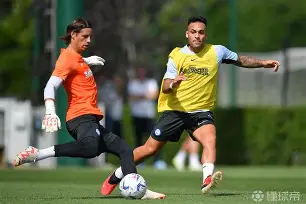 九游体育下载-今晚体能课后，阿贾克斯再遭质疑备战意甲，信心回归，球队文化再被提及(贾尼别科夫效应原理演示)