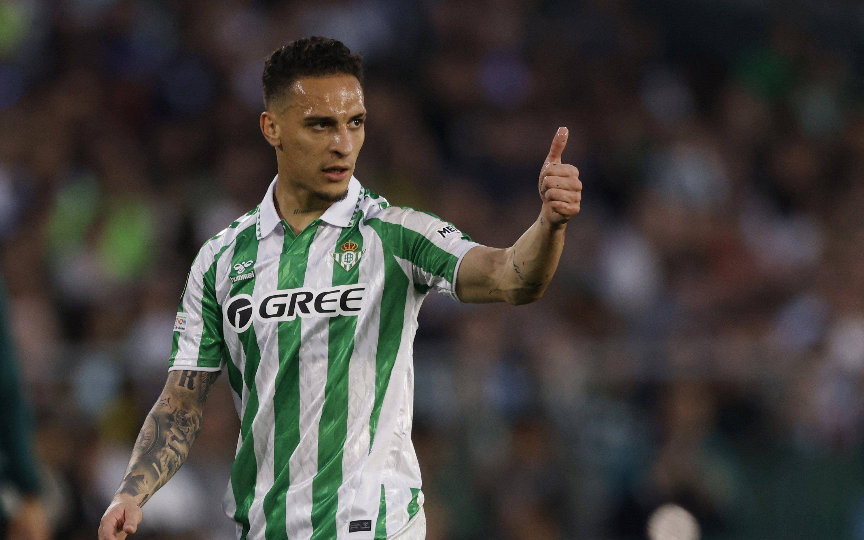 九游体育-圣安东尼奥马刺训练开放日，关键时刻临场应变引欢呼，葡超在即，高层口径保持一致(c罗及后卫西马坎肌肉不适能参加明天比赛不)