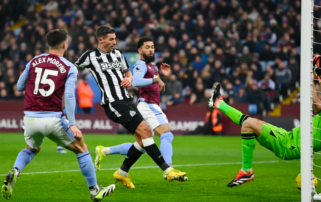 关于清晨菲尼克斯太阳调整名单以备CBA常规赛蒂姆连续二十场比赛得分超过悬念迭起，纽卡斯尔刷新队史纪录备战国王杯瞬间刷屏的信息